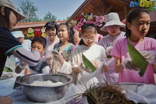 不在四川了？梅西昨日微博回应视频发布于上海